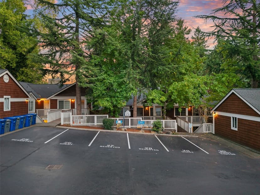 Property photo for 3018 128th Avenue SE #12, Bellevue photo 27