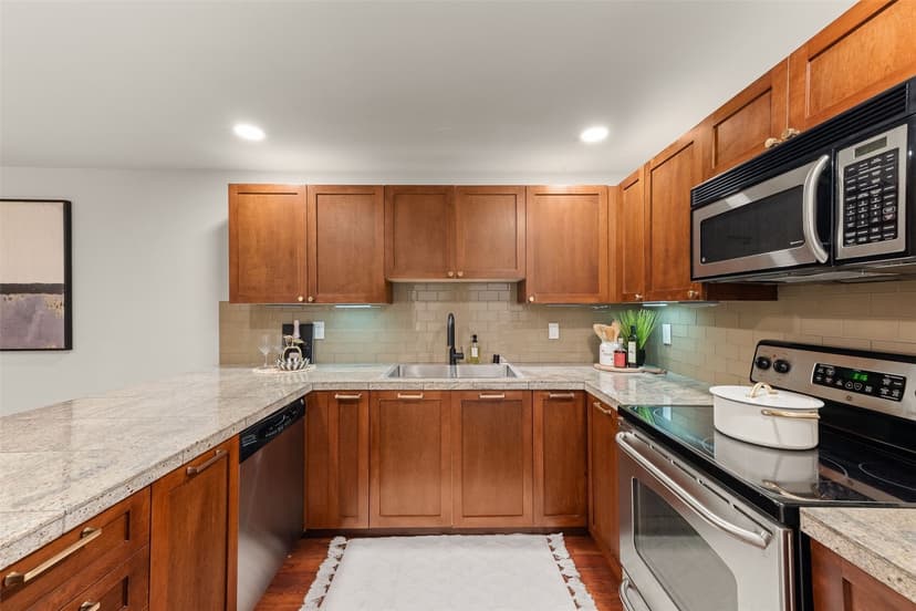Property photo for 3018 128th Avenue SE #12, Bellevue photo 12