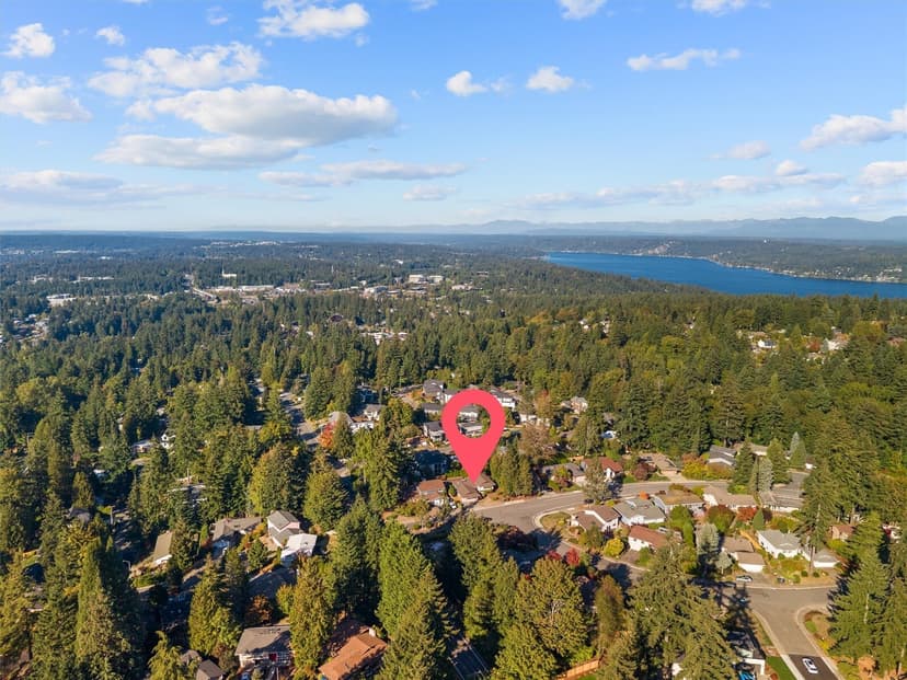 Property photo for 15010 SE 46th Way, Bellevue photo 38