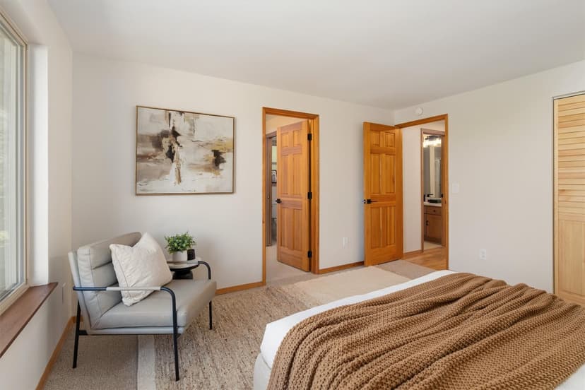 Property photo for 15010 SE 46th Way, Bellevue photo 17