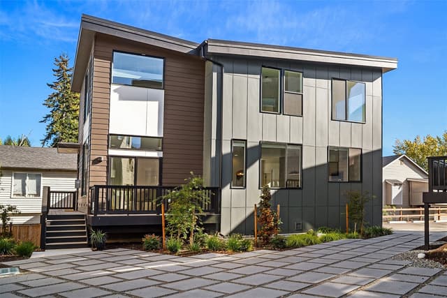 Property photo for 3007 S Dakota St, Seattle