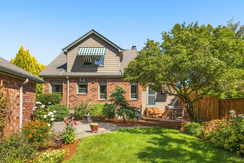 Property photo for 7963 Seward Park Avenue S, Seattle