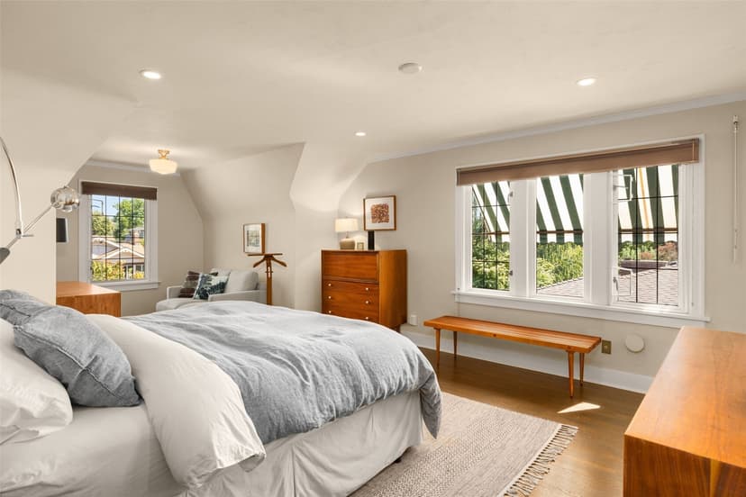 Property photo for 7963 Seward Park Avenue S, Seattle photo 21