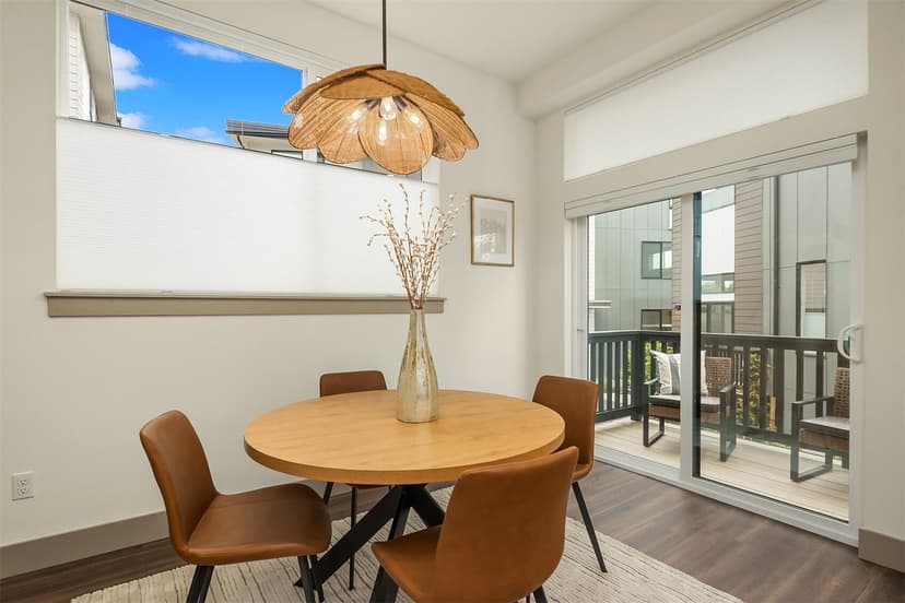 Property photo for 4106 30th Avenue S, Seattle photo 12