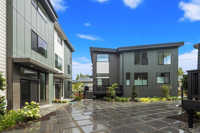 Property photo for 4106 30th Avenue S, Seattle photo 26