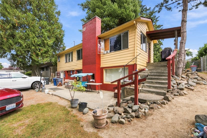 Property photo for 17330 32nd Avenue S, SeaTac