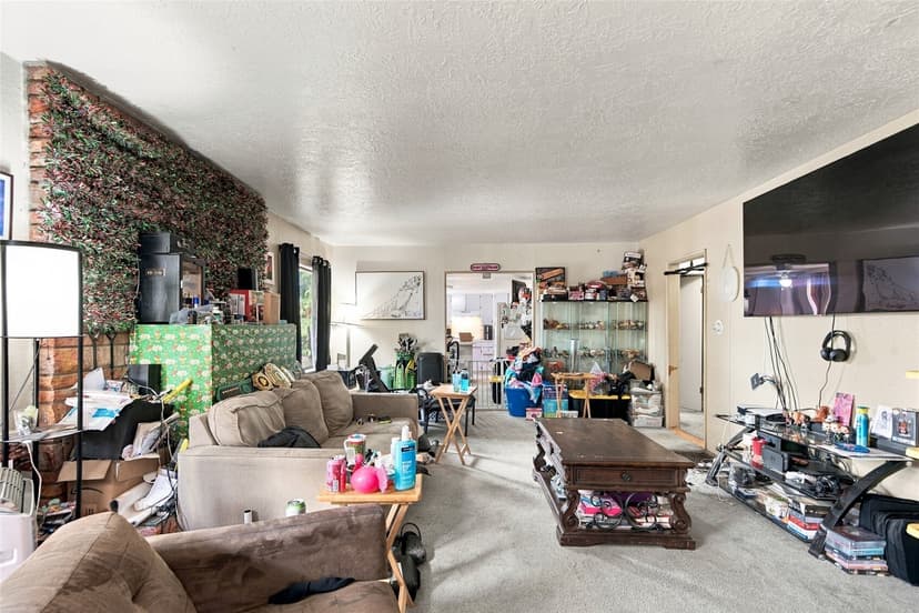 Property photo for 17330 32nd Avenue S, SeaTac photo 3
