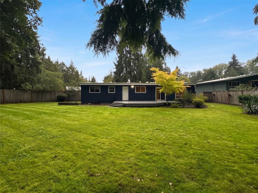 Property photo for 10401 130th Street, Kirkland photo 23
