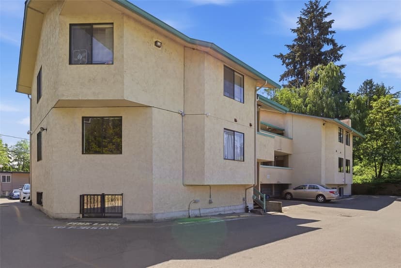 Property photo for 3024 NE 143rd Street #301, Seattle photo 16