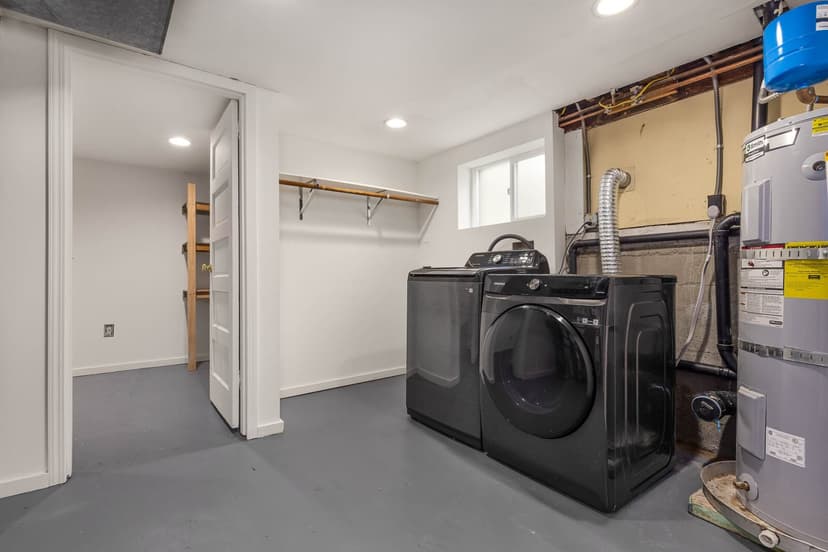Property photo for 4430 29th Avenue W, Seattle photo 23