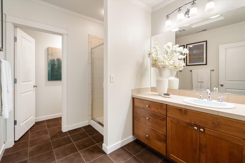 Property photo for 4347 Jill Place S, Seattle photo 16