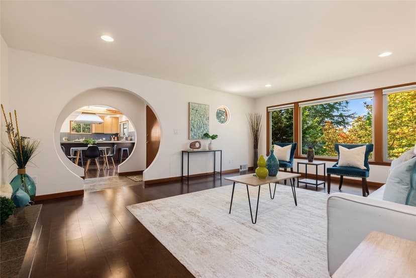 Property photo for 11704 Palatine Avenue N, Seattle photo 9