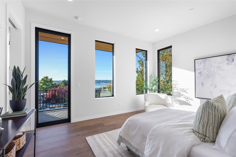 Property photo for 2733 62nd Avenue SE, Mercer Island photo 16