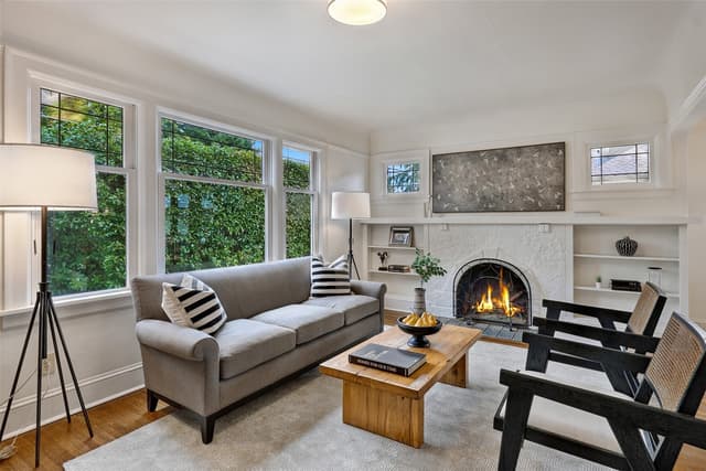 Property photo for 2305 NW 85th Street, Seattle photo 4