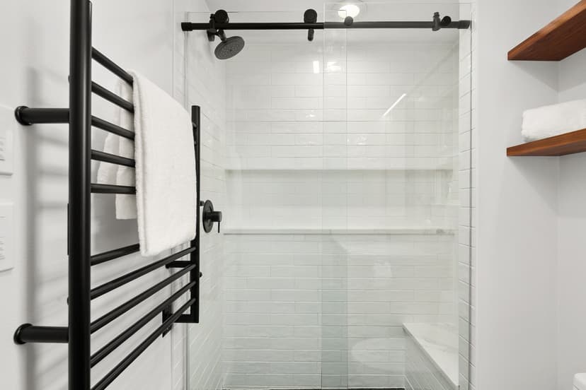 Property photo for 9219 5th Avenue NE, Seattle photo 15