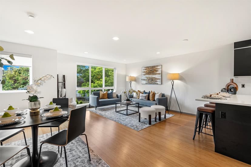 Property photo for 2301 NE 86th Street, Seattle photo 11