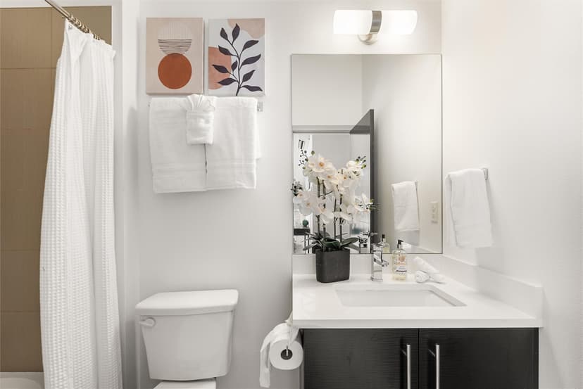 Property photo for 2301 NE 86th Street, Seattle photo 19