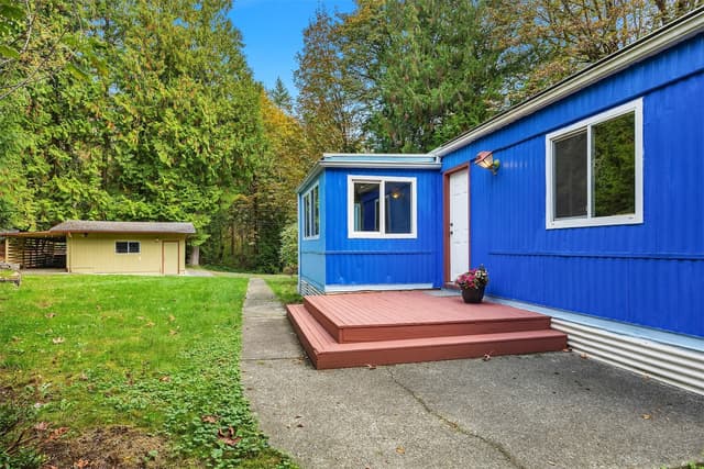 Property photo for 25003 SE 133rd Way, Issaquah photo 3