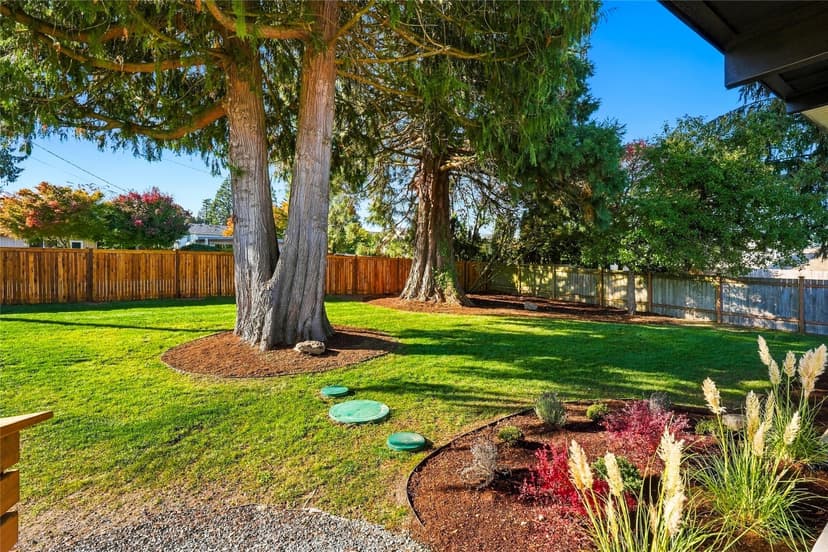 Property photo for 17028 Larch Way, Lynnwood photo 35