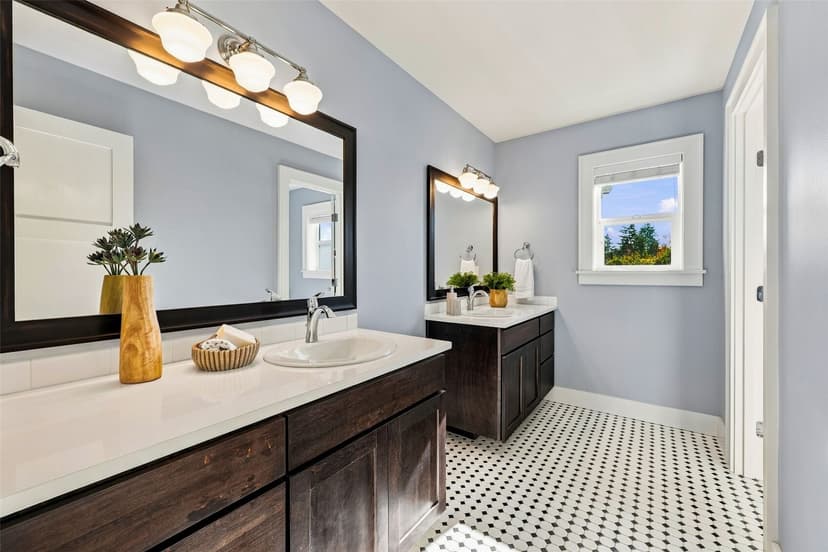 Property photo for 5057 SW Stevens Street, Seattle photo 23