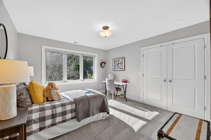Property photo for 9326 46th Avenue SW, Seattle photo 35