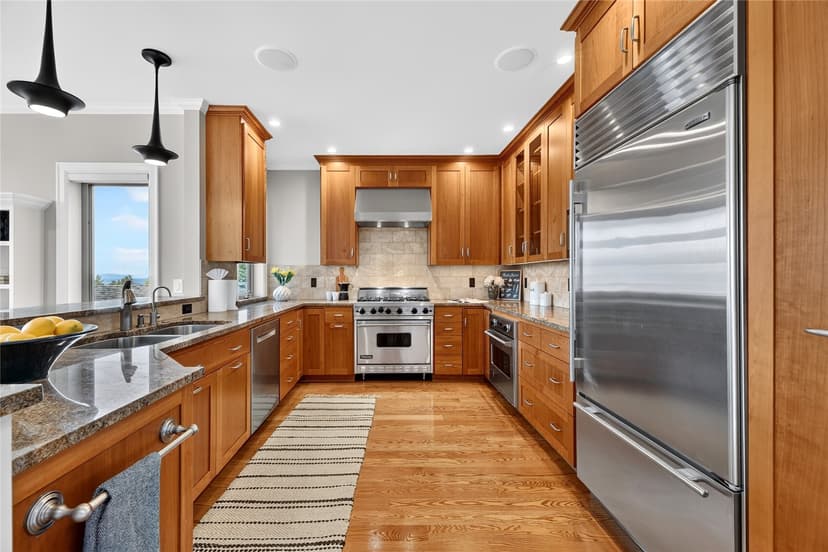 Property photo for 9326 46th Avenue SW, Seattle photo 19