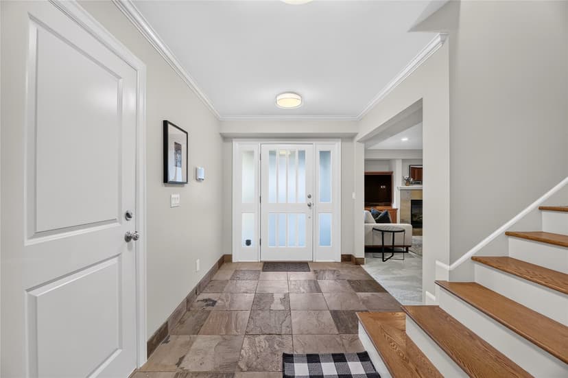 Property photo for 9326 46th Avenue SW, Seattle photo 6