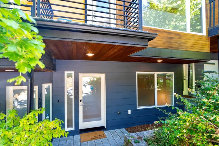 Property photo for 1546 Sturgus Avenue S, Seattle photo 35