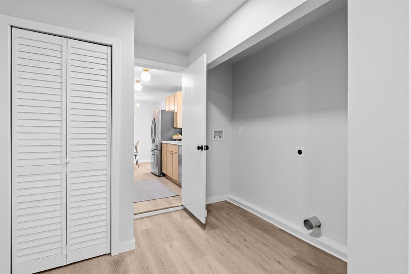 Property photo for 12418 SE 202nd Place, Kent photo 17