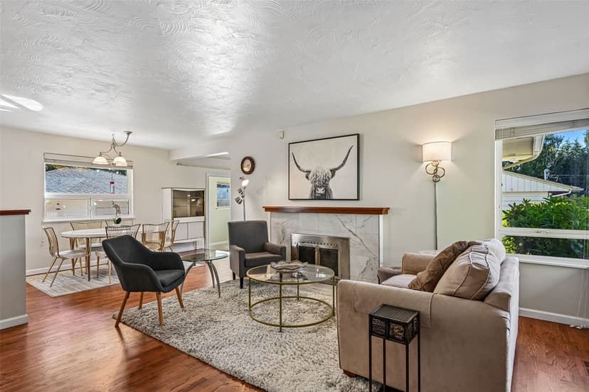 Property photo for 2335 NE 12th Street, Renton photo 6