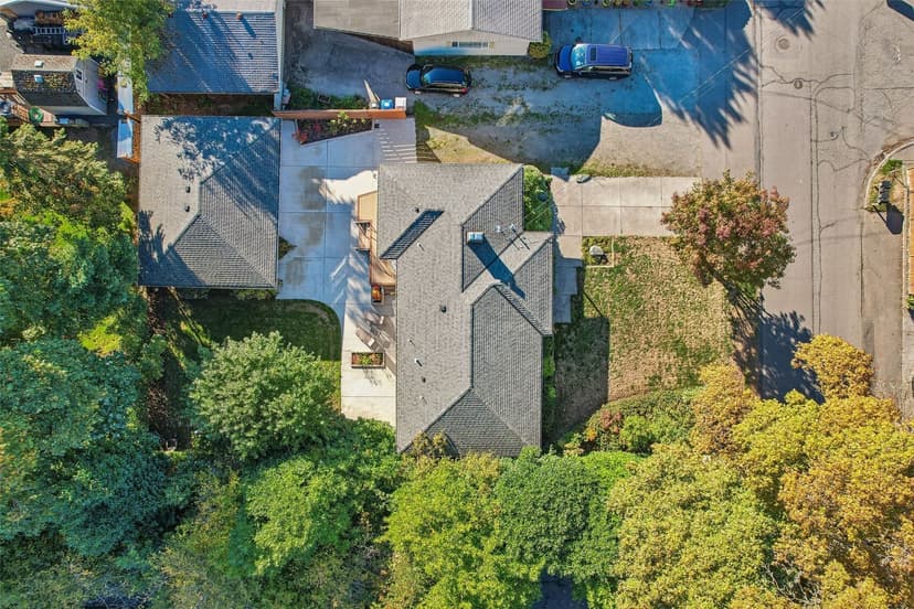 Property photo for 2335 NE 12th Street, Renton photo 37
