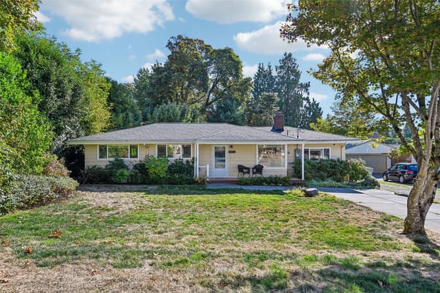 Property photo for 2335 NE 12th Street, Renton photo 4
