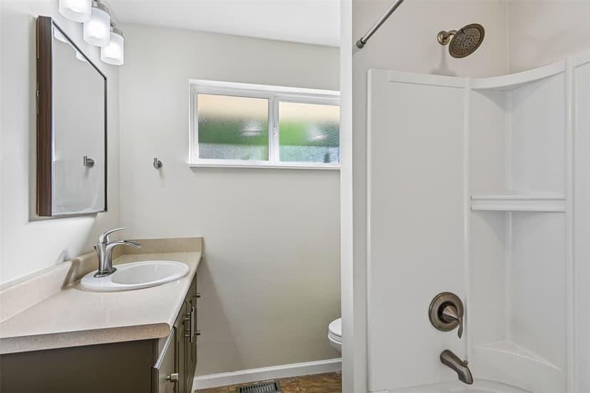 Property photo for 2335 NE 12th Street, Renton photo 36