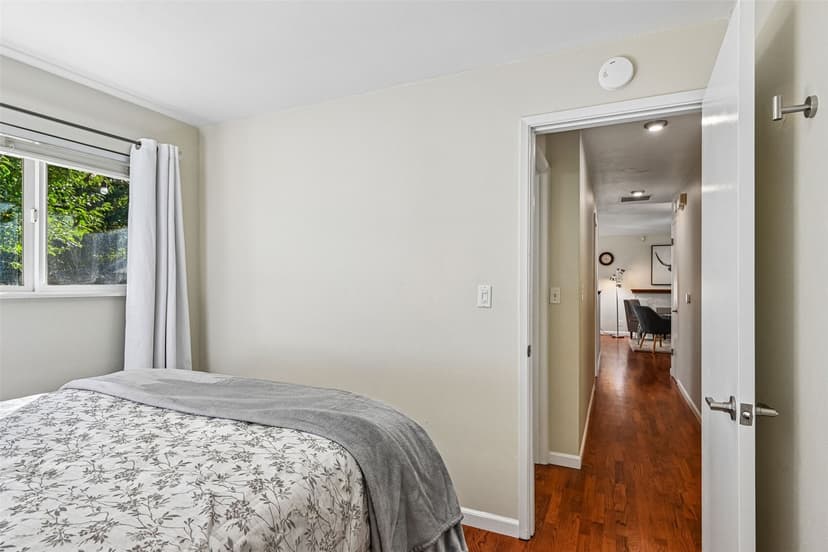 Property photo for 2335 NE 12th Street, Renton photo 27