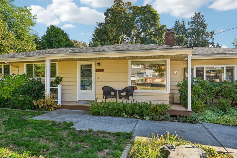 Property photo for 2335 NE 12th Street, Renton photo 3