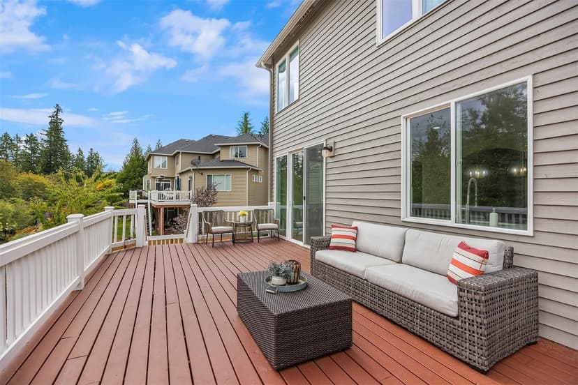 Property photo for 2046 277th Avenue SE, Sammamish photo 12