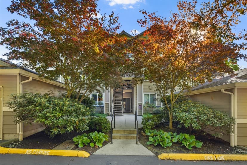 Property photo for 107 164th Street SE #2-301, Bothell
