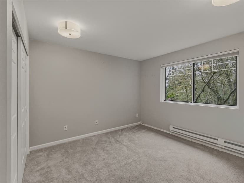 Property photo for 18501 SE Newport Way #H136, Issaquah photo 17