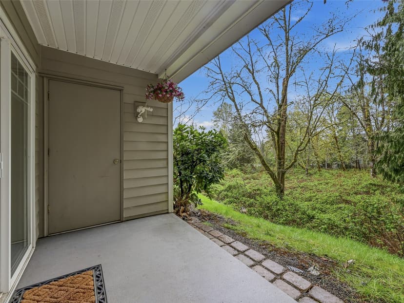 Property photo for 18501 SE Newport Way #H136, Issaquah photo 2