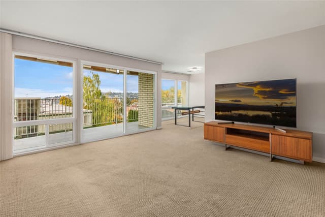 Property photo for 525 Belmont Avenue E #3C, Seattle photo 3