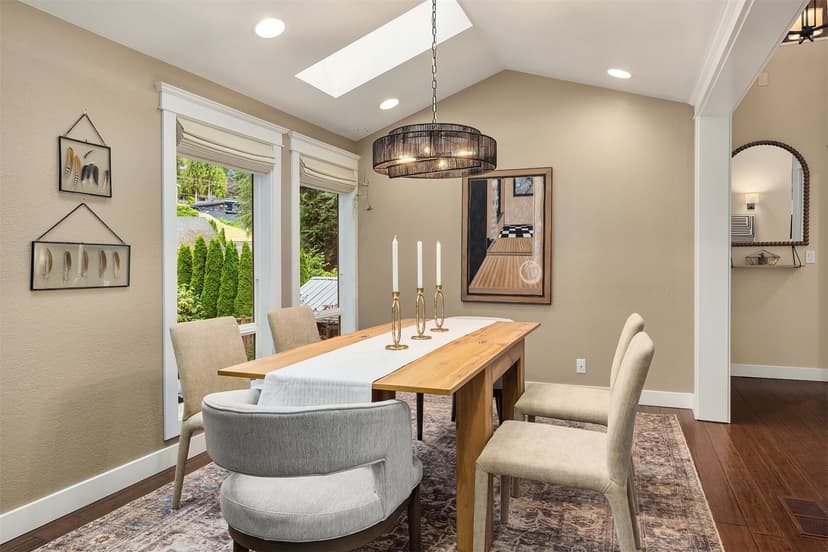 Property photo for 1542 10th Place N, Edmonds photo 13