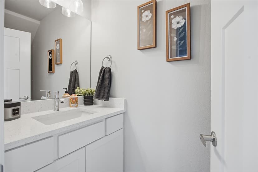 Property photo for 6611 Commercial Avenue #1, Everett photo 15
