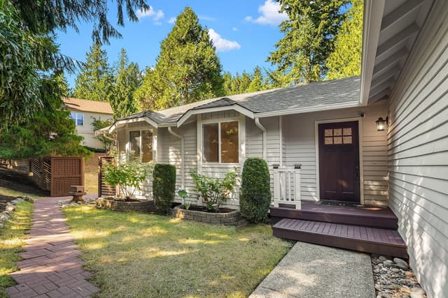Property photo for 22706 NE 12th Place, Sammamish photo 3