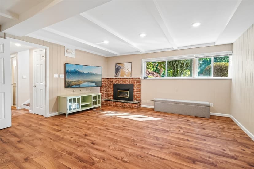 Property photo for 16246 NE 1st Street, Bellevue photo 18