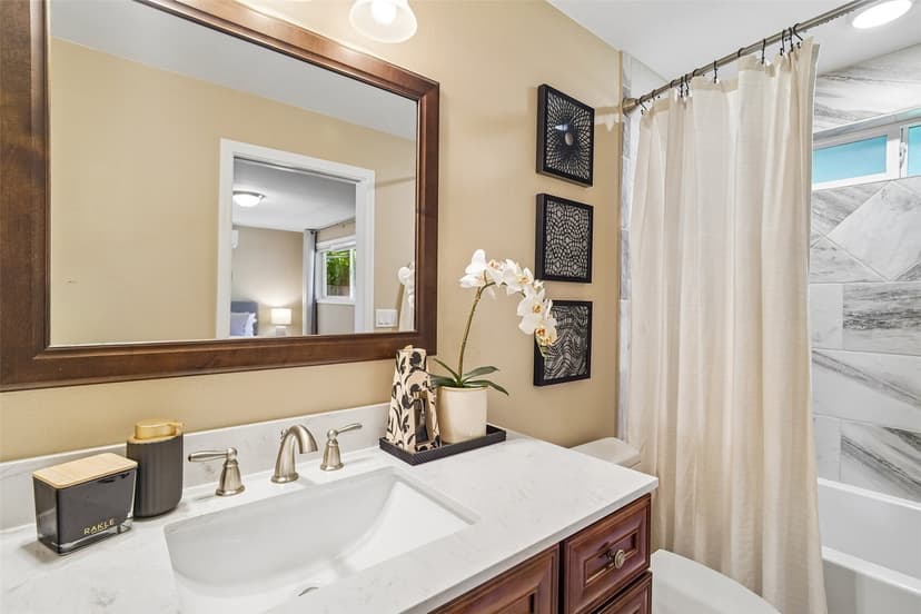 Property photo for 16246 NE 1st Street, Bellevue photo 12
