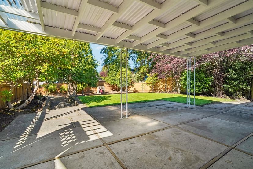 Property photo for 16246 NE 1st Street, Bellevue photo 20