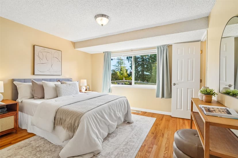 Property photo for 16246 NE 1st Street, Bellevue photo 13