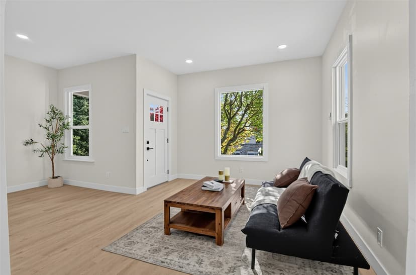 Property photo for 852 NW 62nd Street, Seattle photo 5