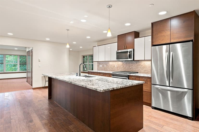 Property photo for 24950 SE Old Black Nugget Road, Issaquah photo 37