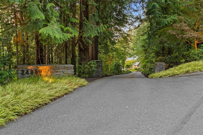 Property photo for 24950 SE Old Black Nugget Road, Issaquah photo 39
